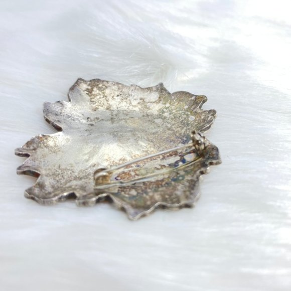 Vintage Cloisonné Enamel Poinsettia Brooch - Picture 4 of 5